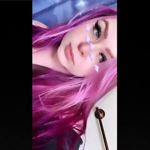 Meet your Posher, Caitlin